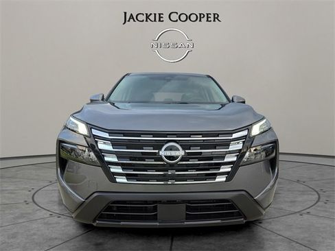 New 2026 Nissan Rogue SV image 8