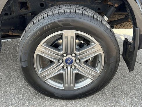 Used 2020 Ford F150 XLT w/ Equipment Group 302A Luxury image 32