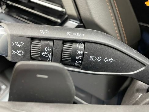 New 2026 GMC Yukon XL AT4 image 32