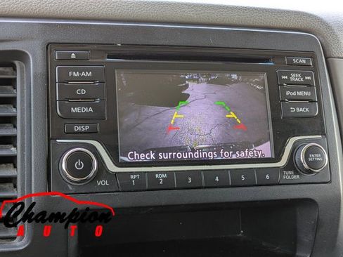 Used 2018 Nissan NV 2500 S image 24