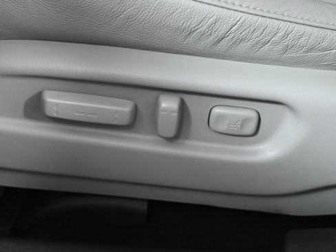 Used 2022 Honda Pilot Touring image 26