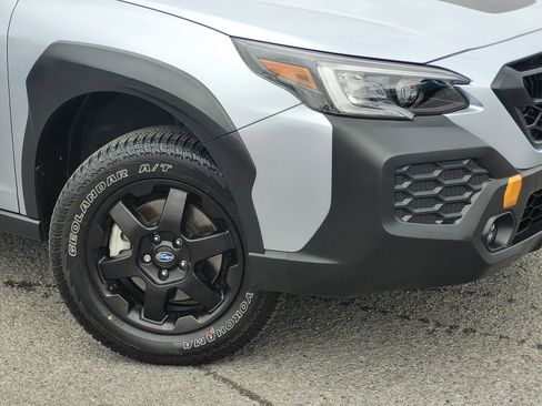 Used 2024 Subaru Outback Wilderness image 9