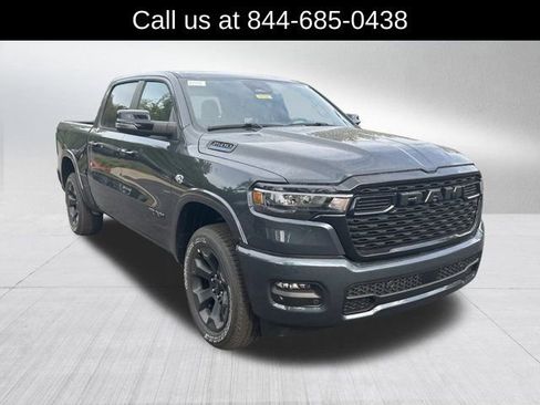 New 2026 RAM 1500 4x4 Crew Cab image 3