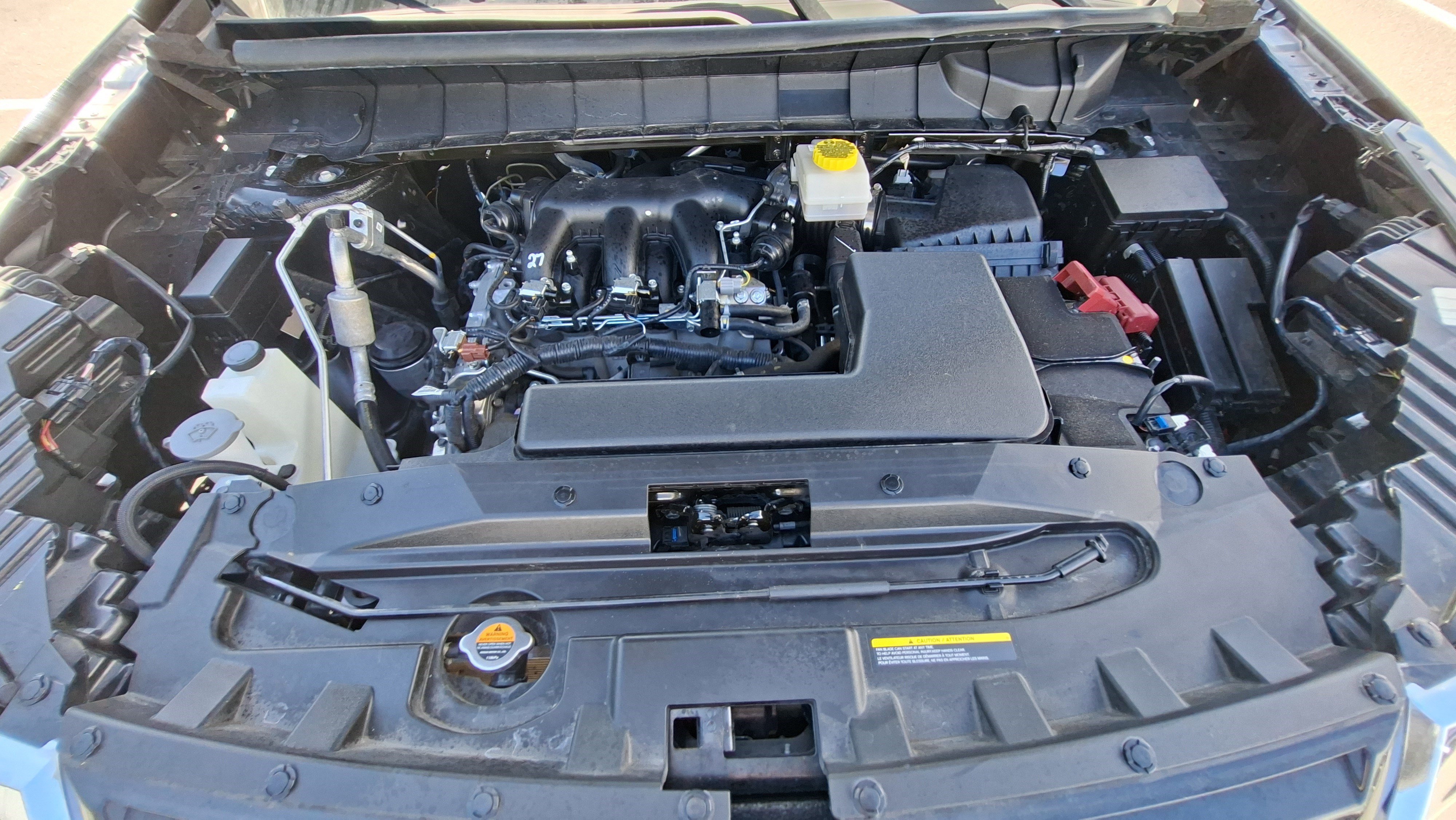 Certified 2025 Nissan Pathfinder SV FWD image 25