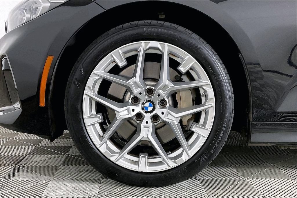 Used 2025 BMW 330i Sedan RWD image 8