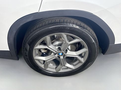 Used 2023 BMW X4 xDrive30i image 37