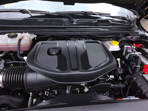 Certified 2025 RAM 1500 Laramie w/ Bed Utility Group AWD/4WD image 31