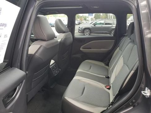 New 2026 Subaru Forester Premium AWD/4WD image 12