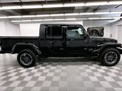 Used 2021 Jeep Gladiator Sport w/ Quick Order Package 24Q 80Th AWD/4WD image 14