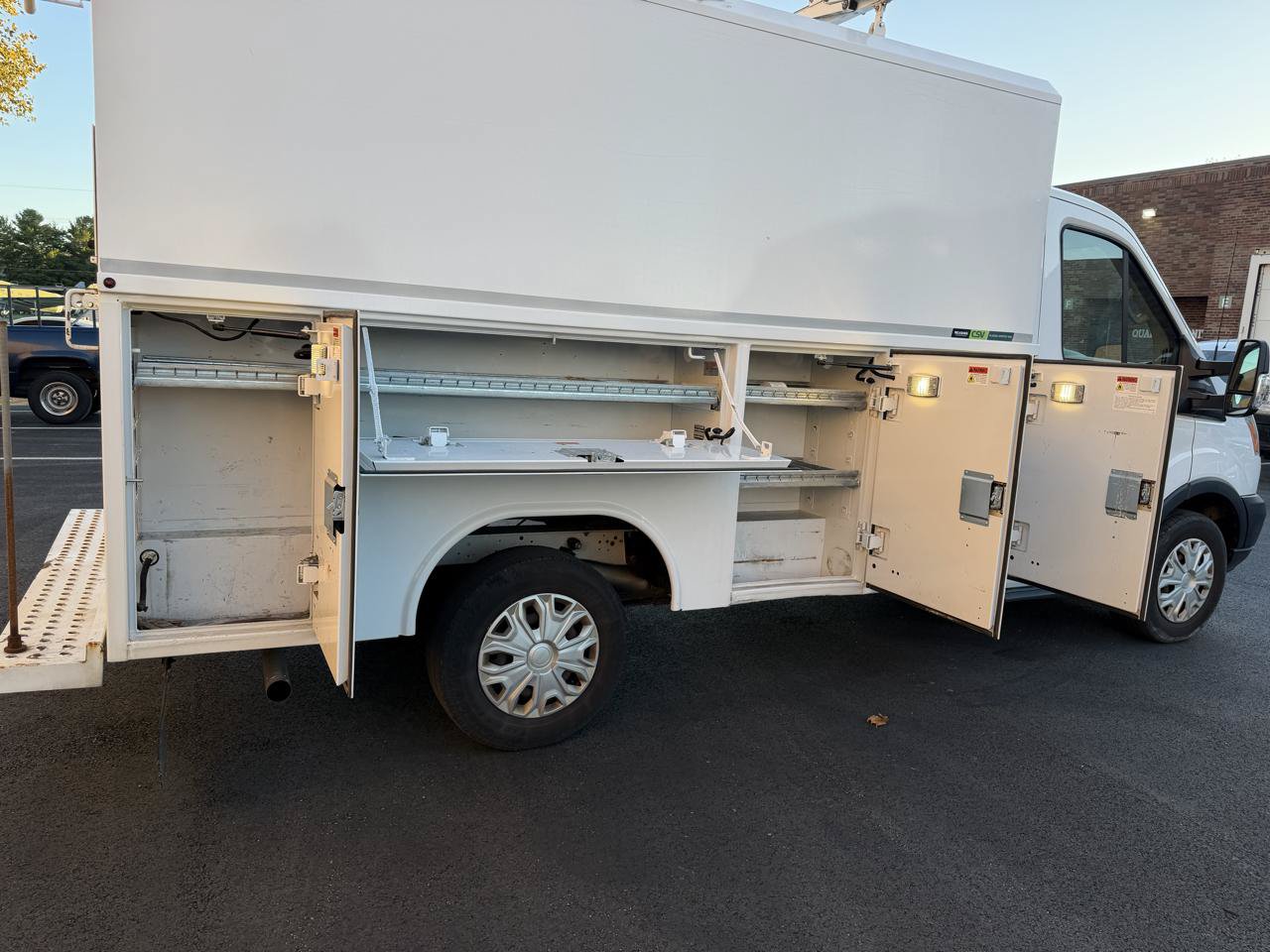 Used 2019 Ford Transit 350 138 w/ Interior Upgrade Package RWD image 10