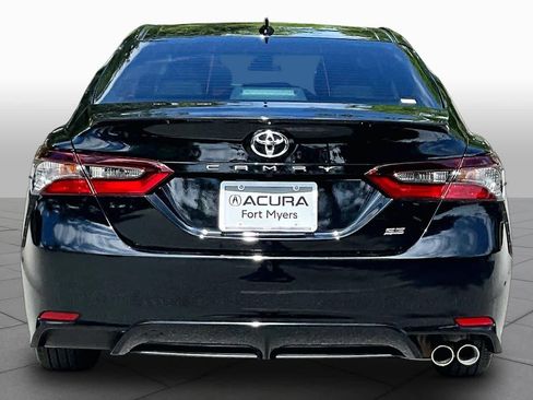 Used 2024 Toyota Camry SE FWD image 5