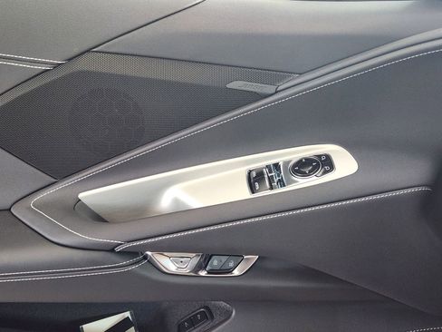 New 2025 Chevrolet Corvette E-Ray w/ ZER Performance Package image 21