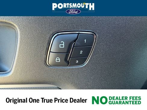 New 2025 Ford Bronco Sport Outer Banks image 23