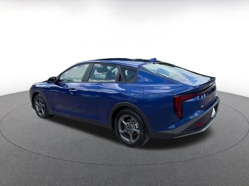 Used 2025 Kia K4 FWD image 9