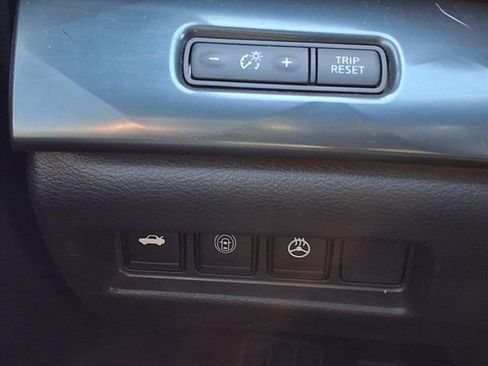 Used 2023 Nissan Maxima SR w/ Sport Mat Group image 26