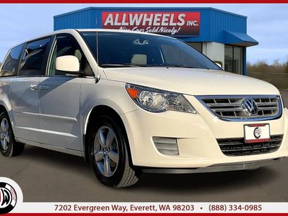 Used 2011 Volkswagen Routan SE