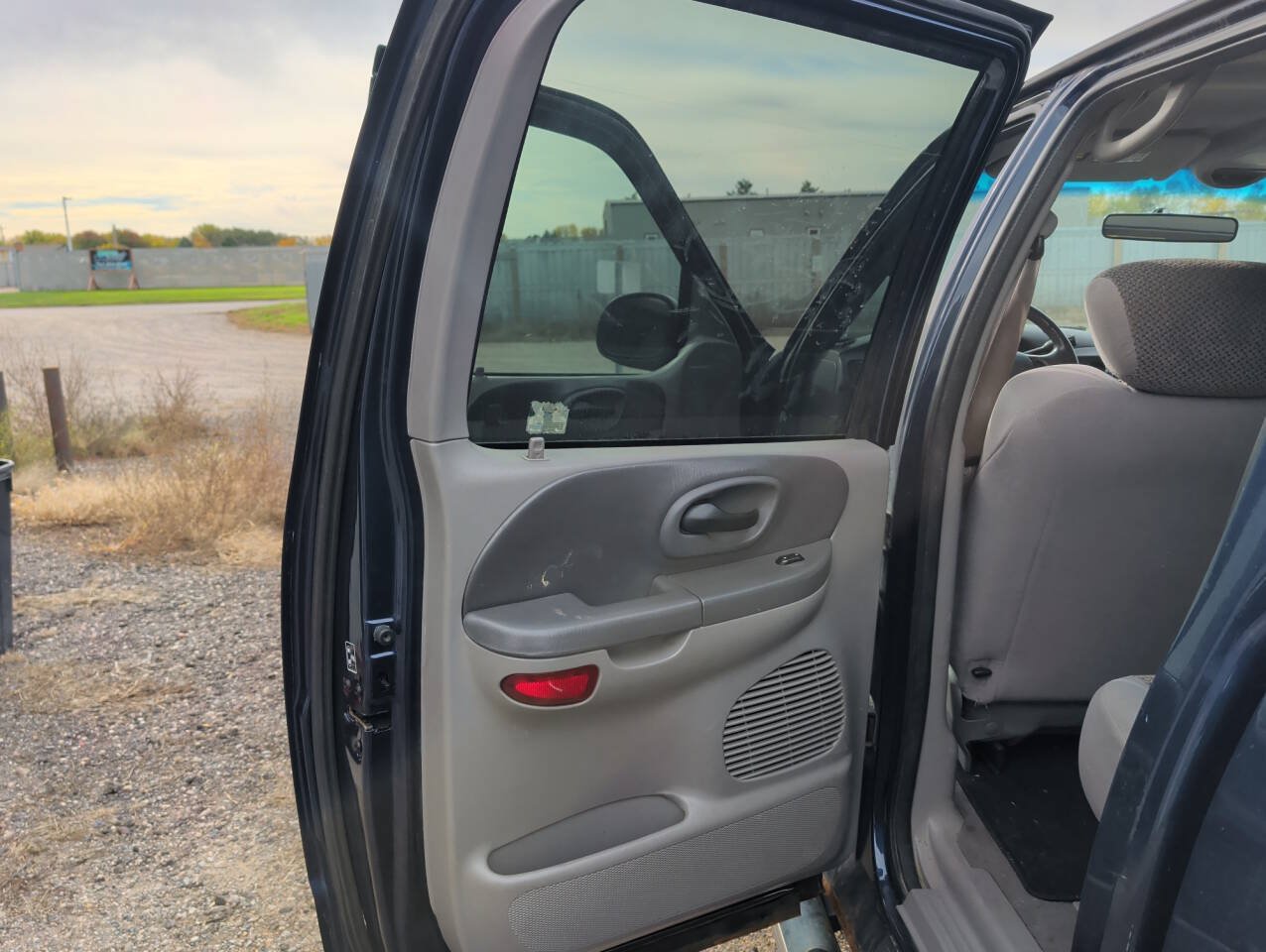 Used 2002 Ford F150 XLT AWD/4WD image 22
