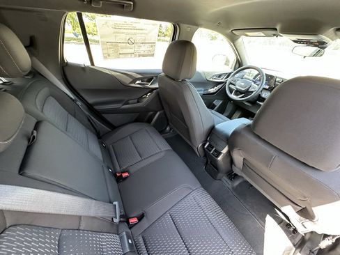 New 2026 Chevrolet Equinox LT image 20