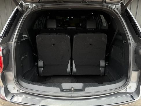 Used 2018 Ford Explorer Sport w/ Equipment Group 401A AWD/4WD image 18