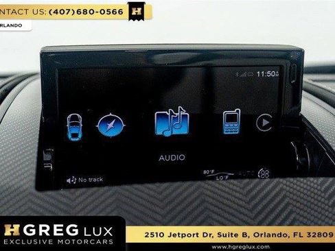 Used 2017 Aston Martin Vanquish S image 34