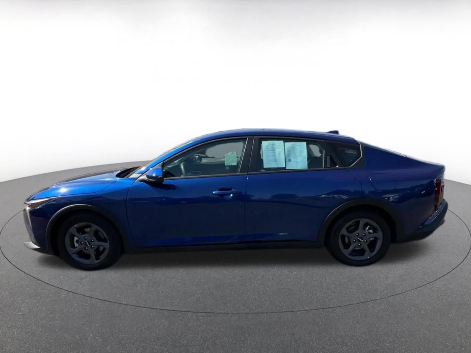 Used 2026 Kia K4 FWD image 8