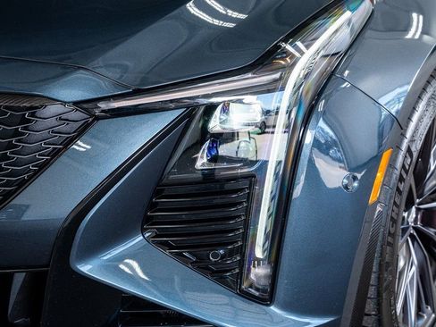 Used 2025 Cadillac CT5 V Blackwing w/ Carbon Fiber 2 Package image 13