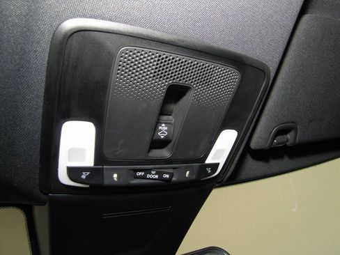 Used 2022 Honda Civic Si image 8