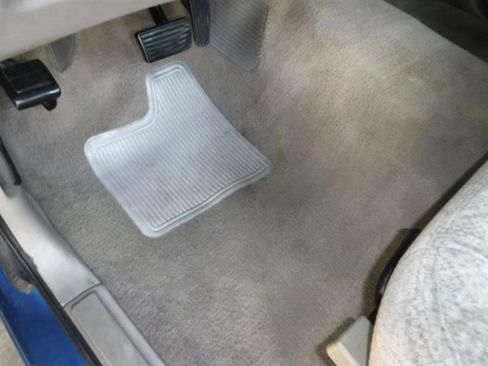 Used 1999 GMC Sonoma SLS w/ Convenience Group image 37