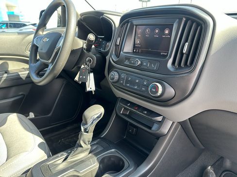Certified 2022 Chevrolet Colorado W/T w/ WT Convenience Package image 16