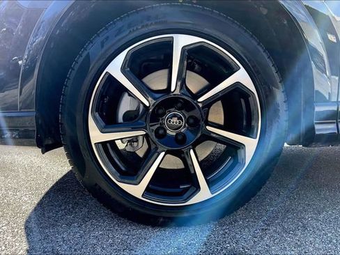 Used 2025 Audi Q3 2.0T Premium Plus w/ Premium Plus Package image 10