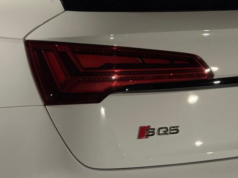 Certified 2024 Audi SQ5 Premium Plus image 13