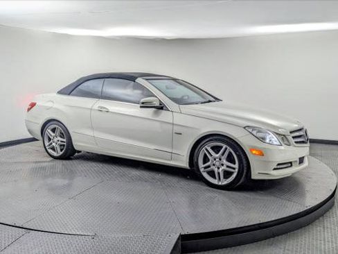 Used 2012 Mercedes-Benz E 350 Cabriolet image 36