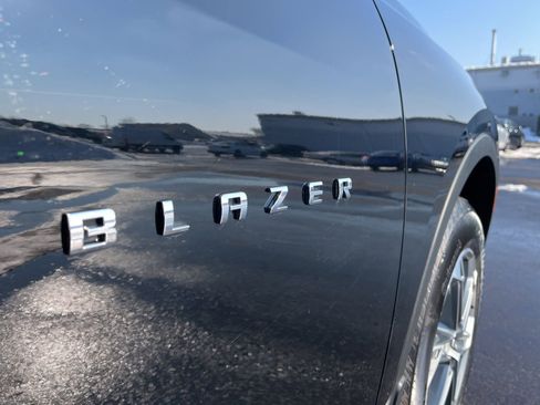 New 2025 Chevrolet Blazer LT w/ Convenience Package AWD/4WD image 37