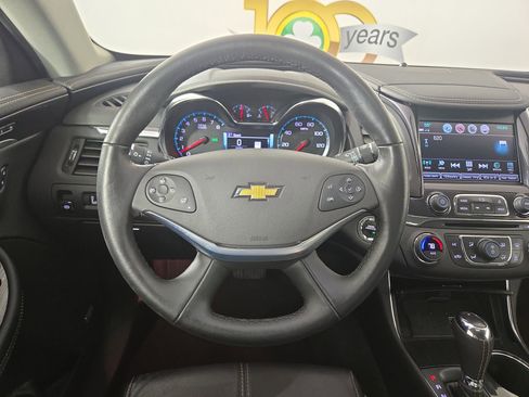 Used 2020 Chevrolet Impala Premier w/ Premier Convenience Package image 14