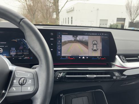 Certified 2025 BMW X2 xDrive28i image 30