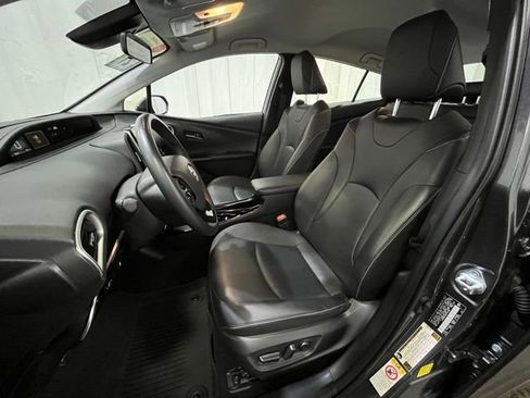Certified 2021 Toyota Prius Prime XLE FWD image 10