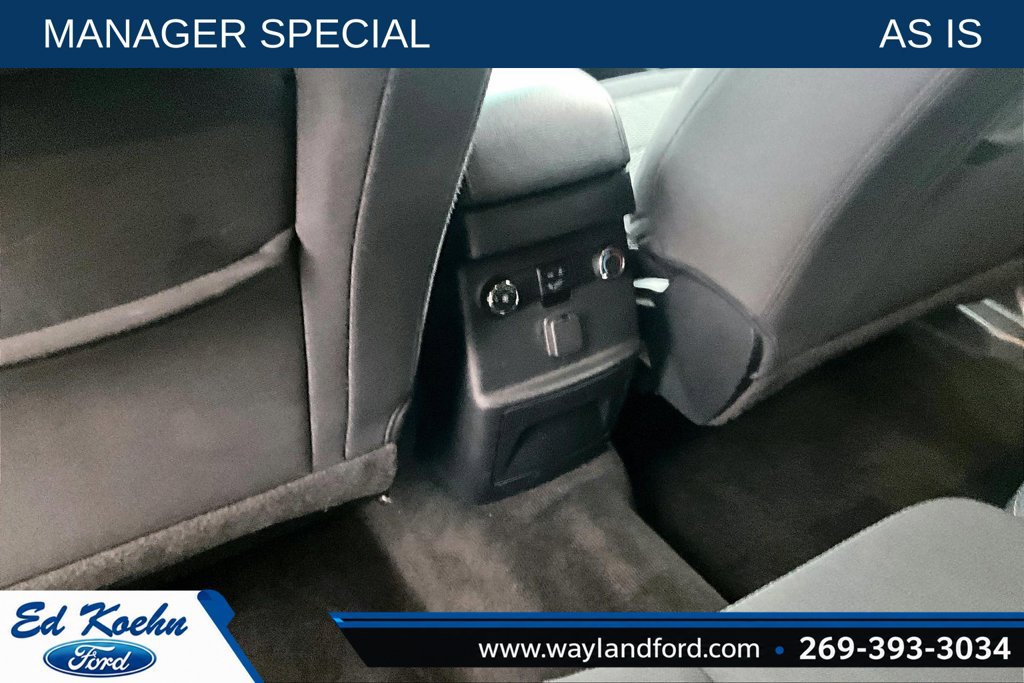 Used 2016 Ford Explorer XLT w/ Equipment Group 201A AWD/4WD image 33