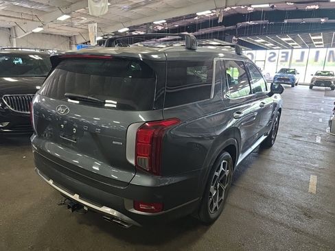 Used 2022 Hyundai Palisade Calligraphy w/ Winter Package AWD/4WD image 3