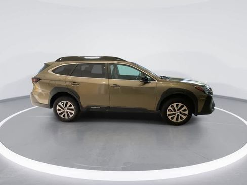Used 2025 Subaru Outback Premium w/ Popular Package #1A AWD/4WD image 9