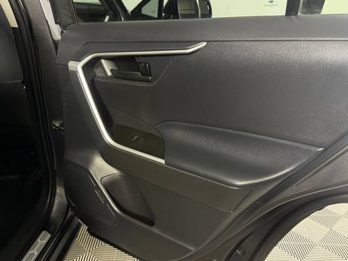 Used 2025 Toyota RAV4 LE FWD image 28