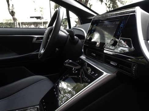 Used 2017 Toyota Mirai FWD image 31