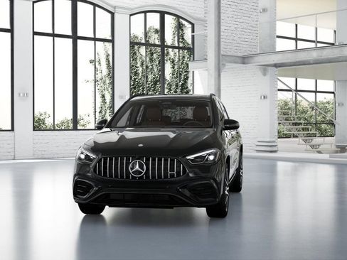 New 2026 Mercedes-Benz GLA 35 AMG 4MATIC image 42