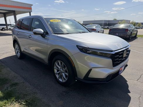 Used 2023 Honda CR-V EX image 7