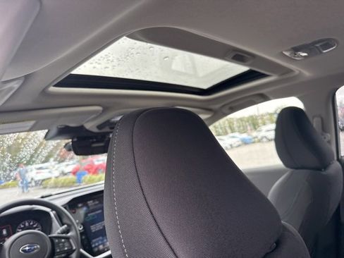 Used 2025 Subaru Crosstrek 2.0i Premium image 10