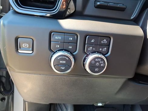 Used 2024 GMC Sierra 1500 AT4X w/ AT4X AEV Edition image 25