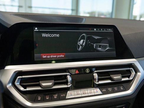 Used 2023 BMW M4 xDrive Competition w/ Executive Package image 28