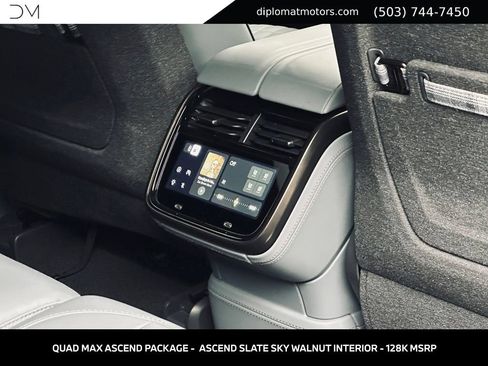 Used 2026 Rivian R1S Premium AWD/4WD image 21