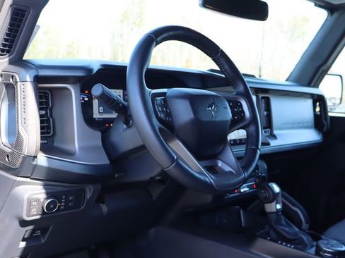 Used 2022 Ford Bronco Outer Banks image 15