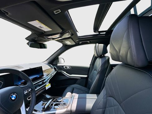 Certified 2025 BMW X5 xDrive40i image 20