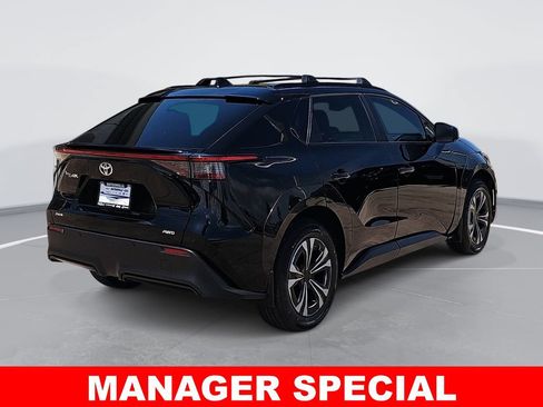 Used 2024 Toyota bZ4X AWD w/ Weather Package image 3